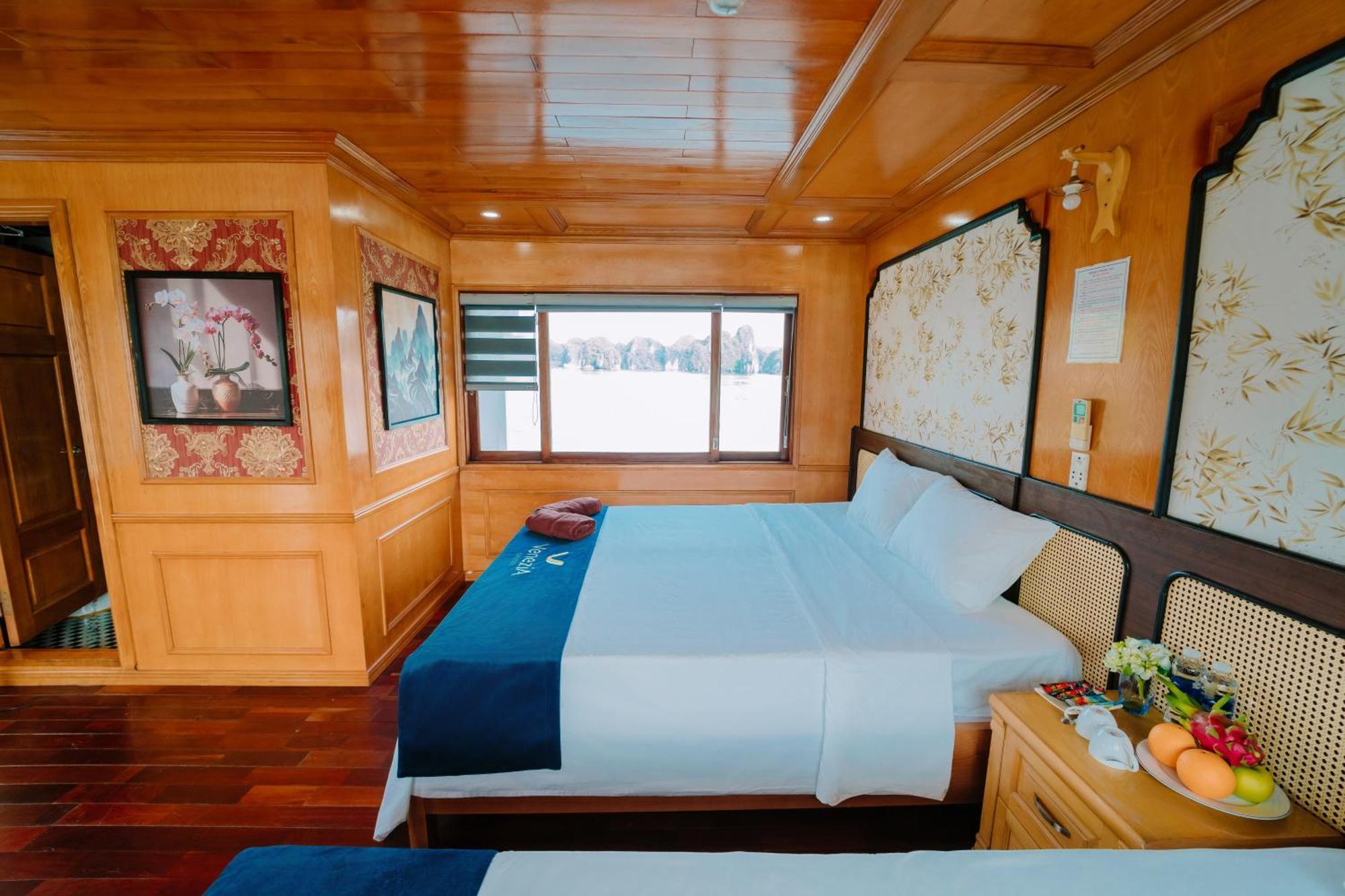 Hotel Venezia Boutique Cruises - Catba Island Chan Chau Exteriér fotografie