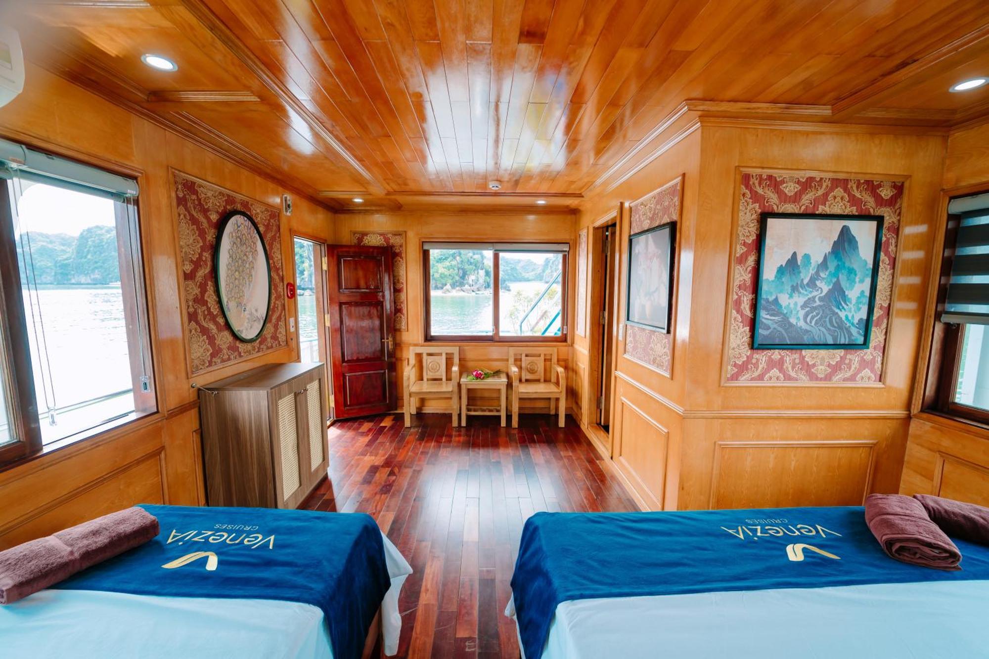 Hotel Venezia Boutique Cruises - Catba Island Chan Chau Exteriér fotografie