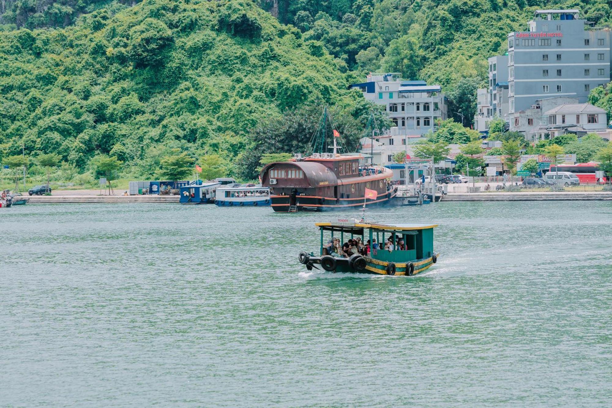 Hotel Venezia Boutique Cruises - Catba Island Chan Chau Exteriér fotografie